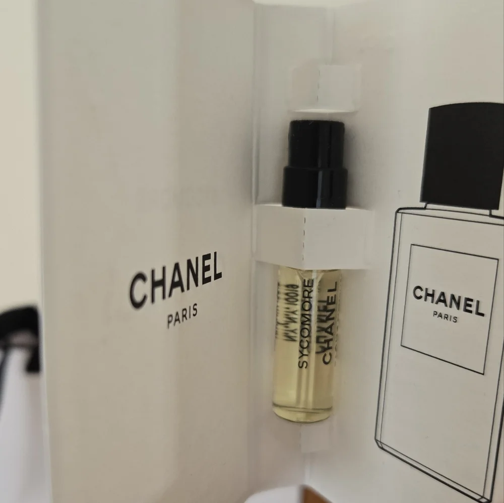 CHANEL sample set
